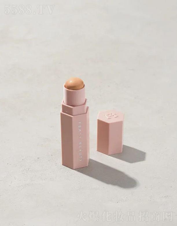 ·ˮױƷ(Ϻ)޹˾FentyBeautyٱհ ǳɫ()