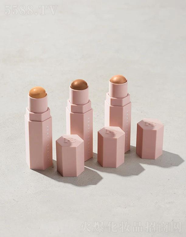 ·ˮױƷ(Ϻ)޹˾FentyBeautyλûݰ Сɫ