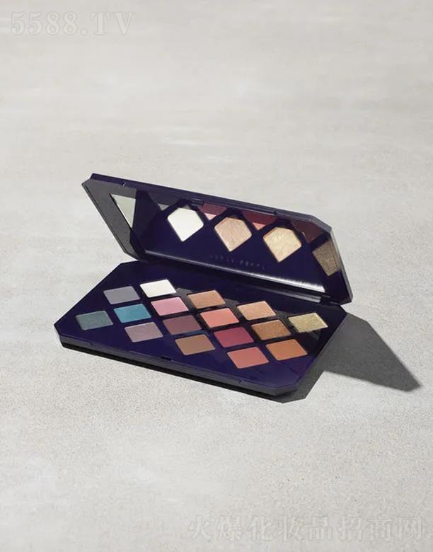 ·ˮױƷ(Ϻ)޹˾FentyBeautyĦӰ ҹ޾ױ