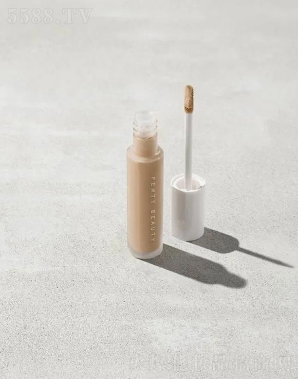 ·ˮױƷ(Ϻ)޹˾Fenty Beauty˪210(ʺůԵǳɫȻɫ)