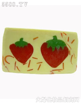 草莓-温馨相伴植物香薰透明皂