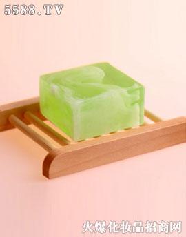 绿茶炫彩手工皂