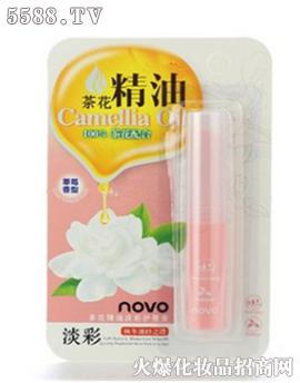 Novo茶花精油淡彩护唇膏