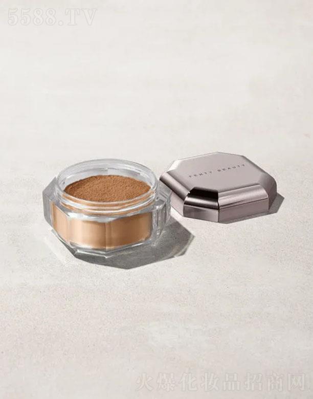 FentyBeauty定妆蜜粉 豆蔻深棕(适合深色到极深色肤色-用来提亮)上妆自然减少肌肤油光