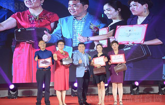 2019娇子国际第九届全国美容峰会圆满落幕 2019娇子国际第九届全国美容峰会圆满落幕