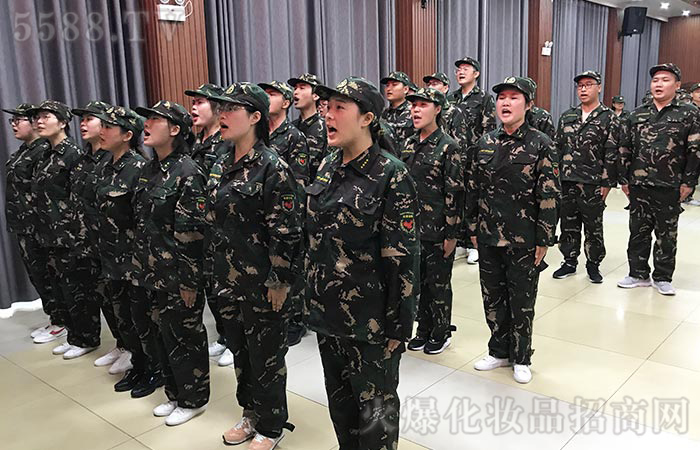 重走红色之路,感召红色精神 重走红色之路,感召红色精神