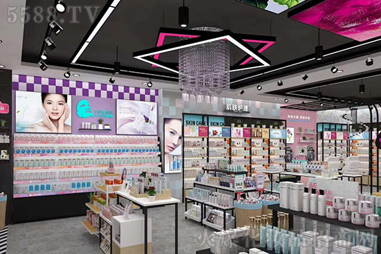 开一家彩妆店,小资生活获得加盟商认可和赞许 开一家彩妆店,小资生活获得加盟商认可和赞许