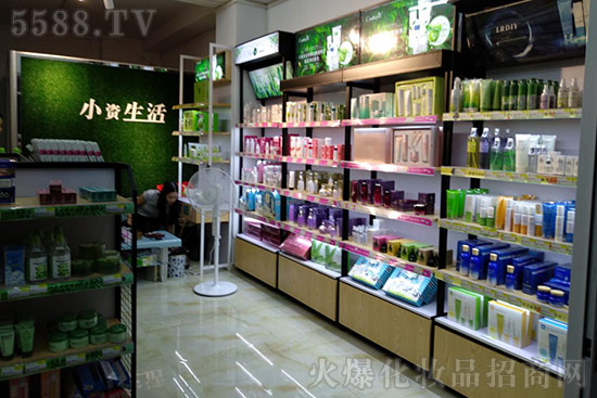 小资生活连锁店加盟,自由创业稳赚人生财富 小资生活连锁店加盟,自由创业稳赚人生财富