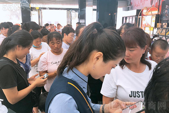 加盟精妆联华美妆成就非凡人生