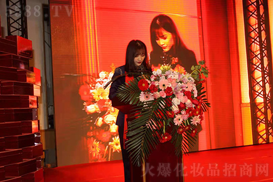 广州尚盈姬廖总携全体员工给您拜年,祝您2021顺顺利利,红红火火 广州尚盈姬廖总携全体员工给您拜年,祝您2021顺顺利利,红红火火
