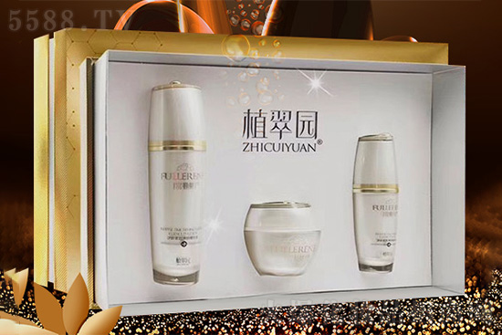 植翠园富勒烯逆龄紧致弹肤精品套 植翠园富勒烯逆龄紧致弹肤精品套