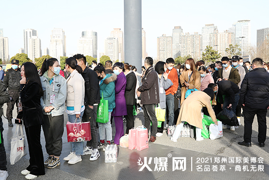 郑州美业博览会第二天现场持续升温 郑州美业博览会第二天现场持续升温