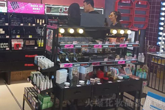 小资生活教你打造高颜值网红美妆店 小资生活教你打造高颜值网红美妆店