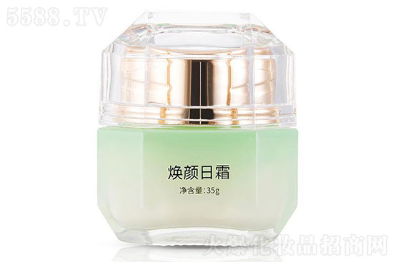 御美翠焕颜日霜 御美翠焕颜日霜